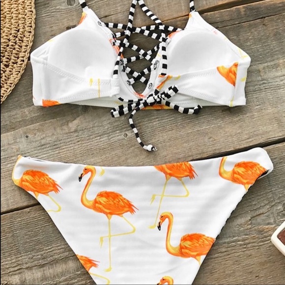 Flamingo bikini 👙 reversible bottom - Picture 3 of 4